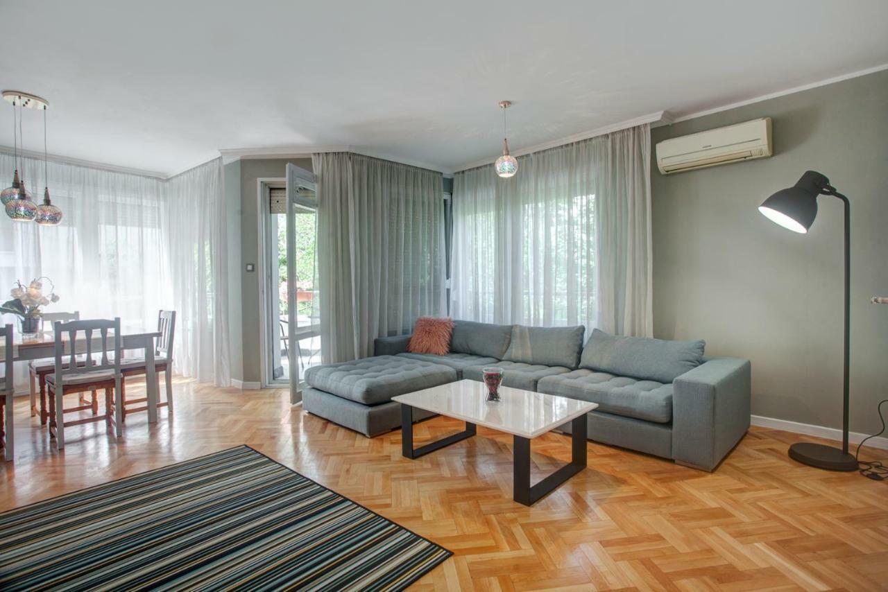 Spacious Flat Close To The American Embassy Sofia Exterior foto