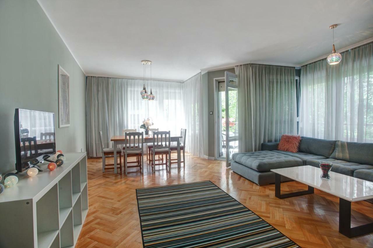 Spacious Flat Close To The American Embassy Sofia Exterior foto
